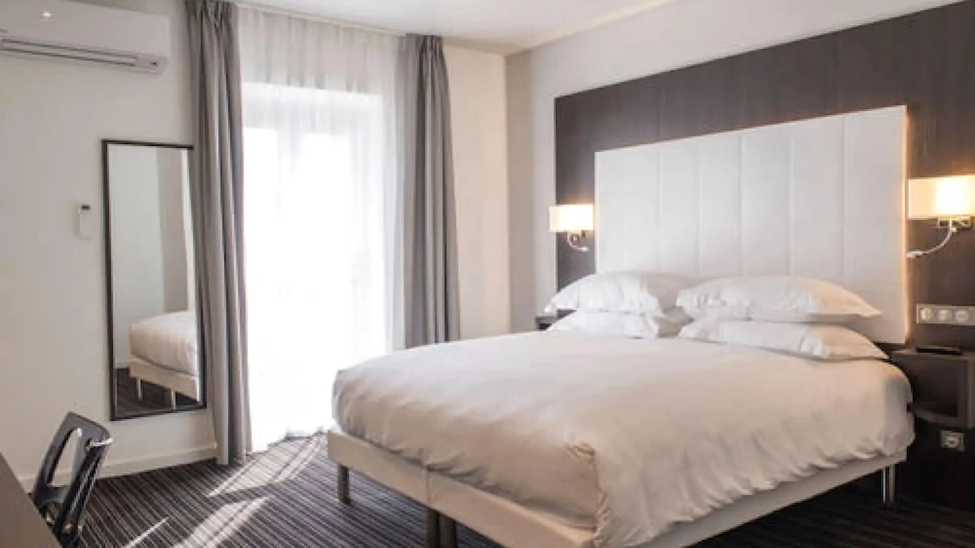 Hotel 66 Νίκαια