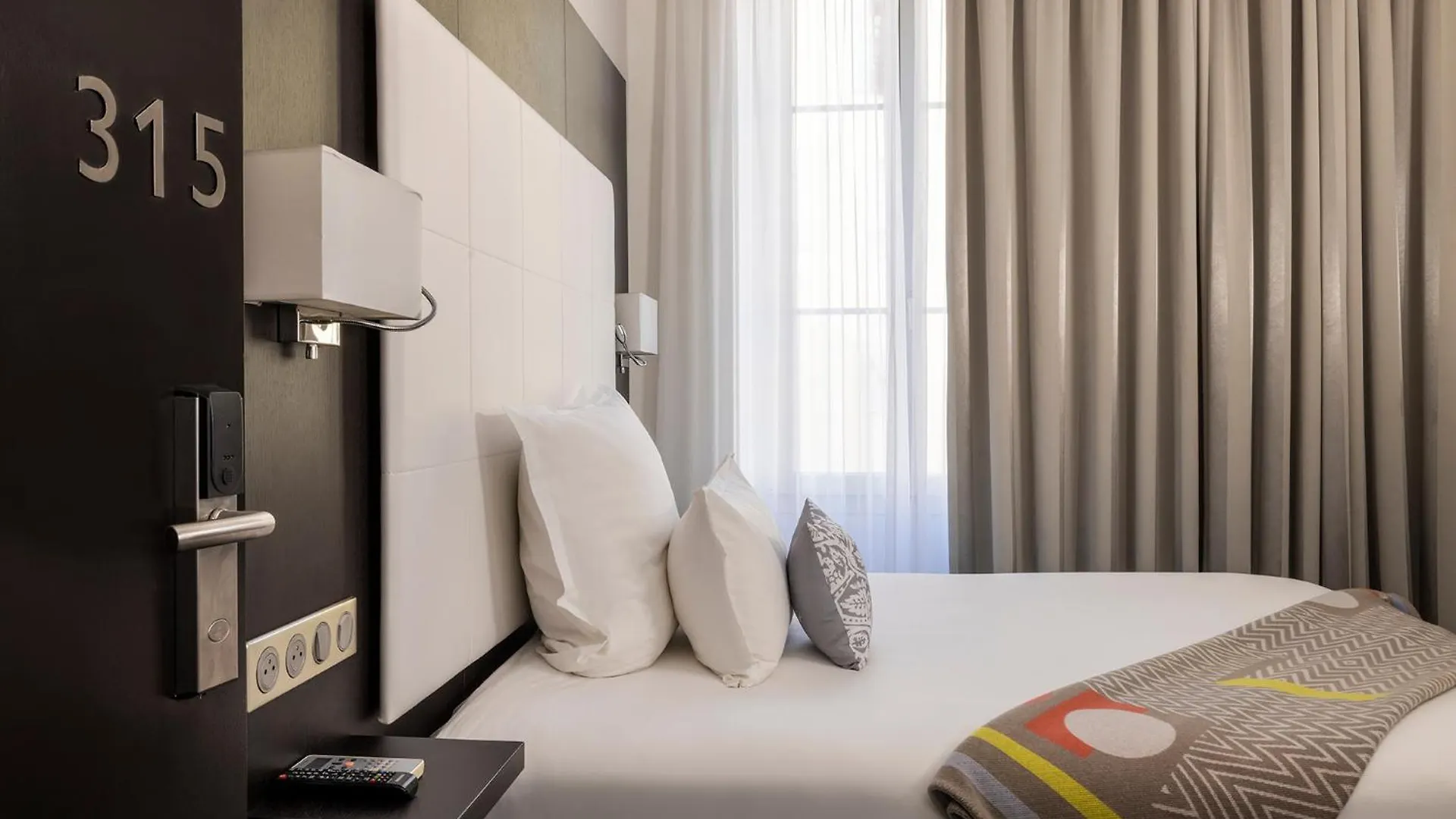 Hotel 66 Nice 4*,